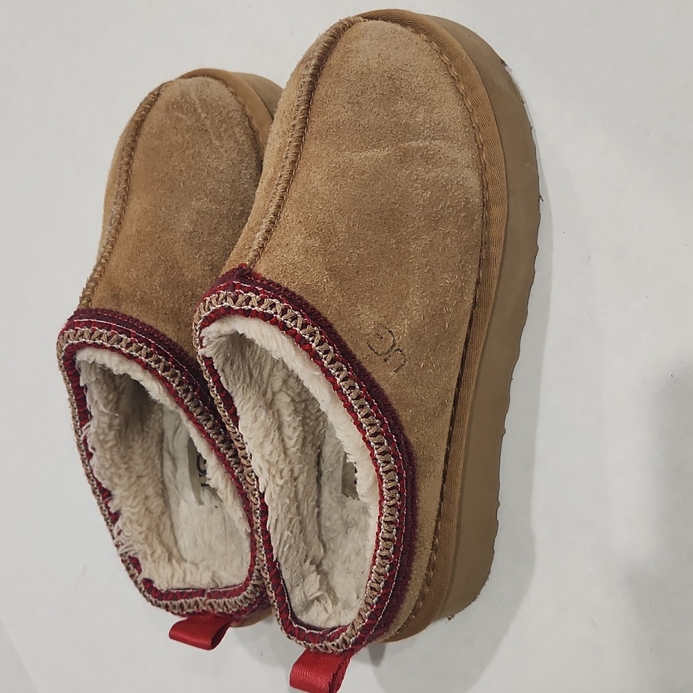 UGG Tan Suede Slip-Ons with Red Trim Tazz Platform